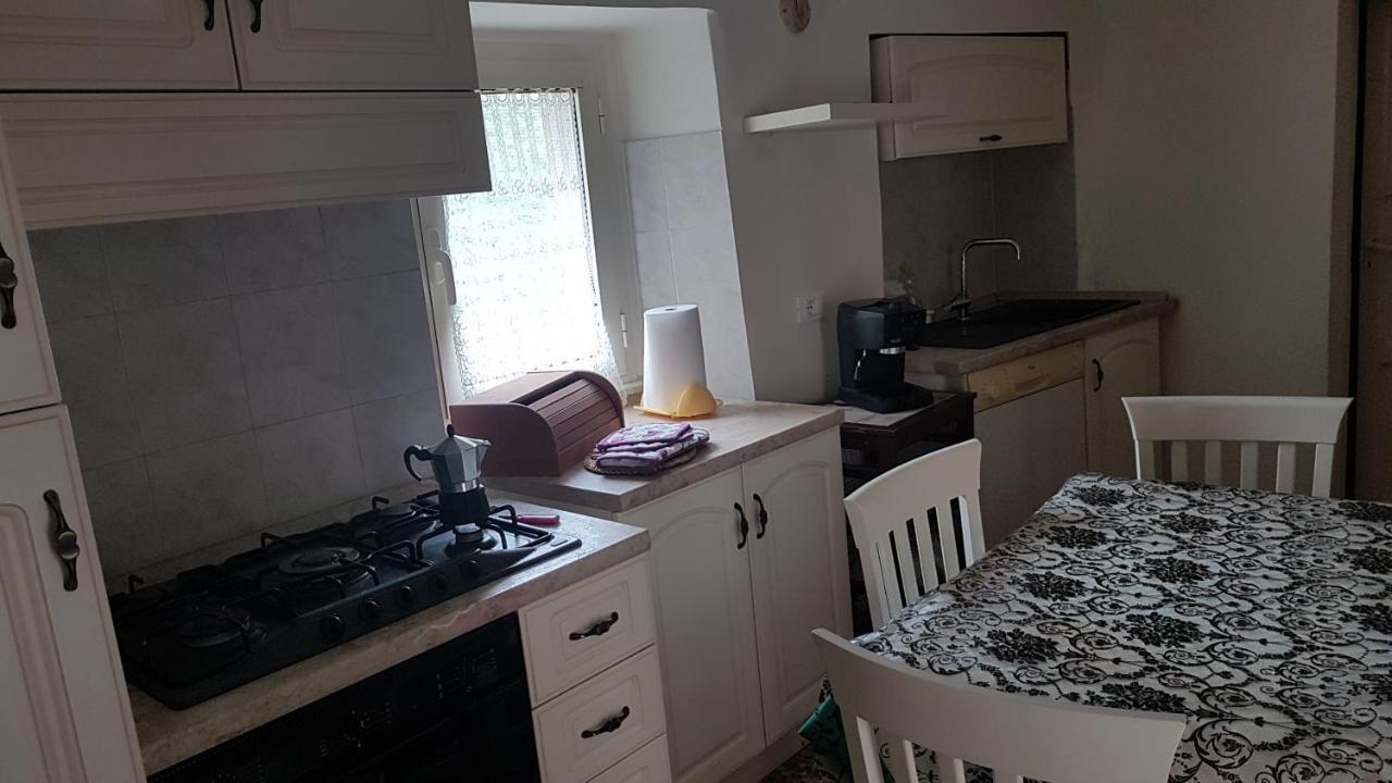 Ferienwohnung La Casetta Del Pellegrino Poggio Bustone Exterior foto